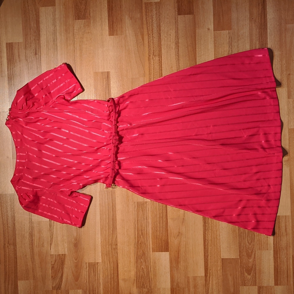 Vintage 1980's fuscia secretary or tea dress by Encore